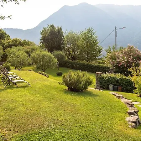Exquisite Near * Cernobbio